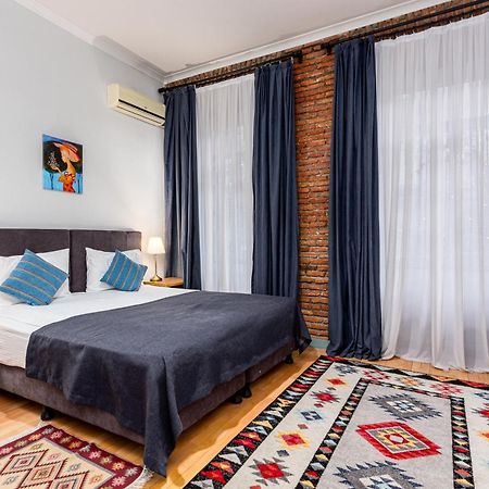 Ethnograph Hotel Old Тбилиси Экстерьер фото